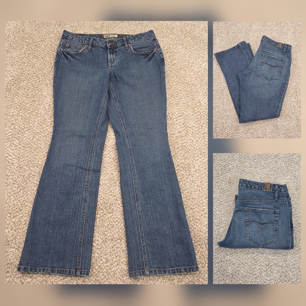LEI Low Rise Chelsea Jeans Size 7 Blue Bootcut Stretch Denim Y2k Grunge Preppy